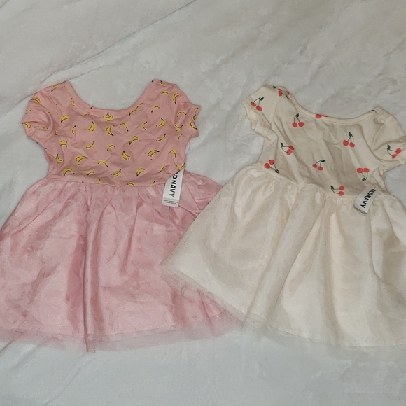 Dresses - Picture 5 of 8